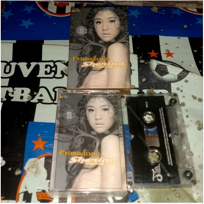 kaset pita:Sherina-Primadona