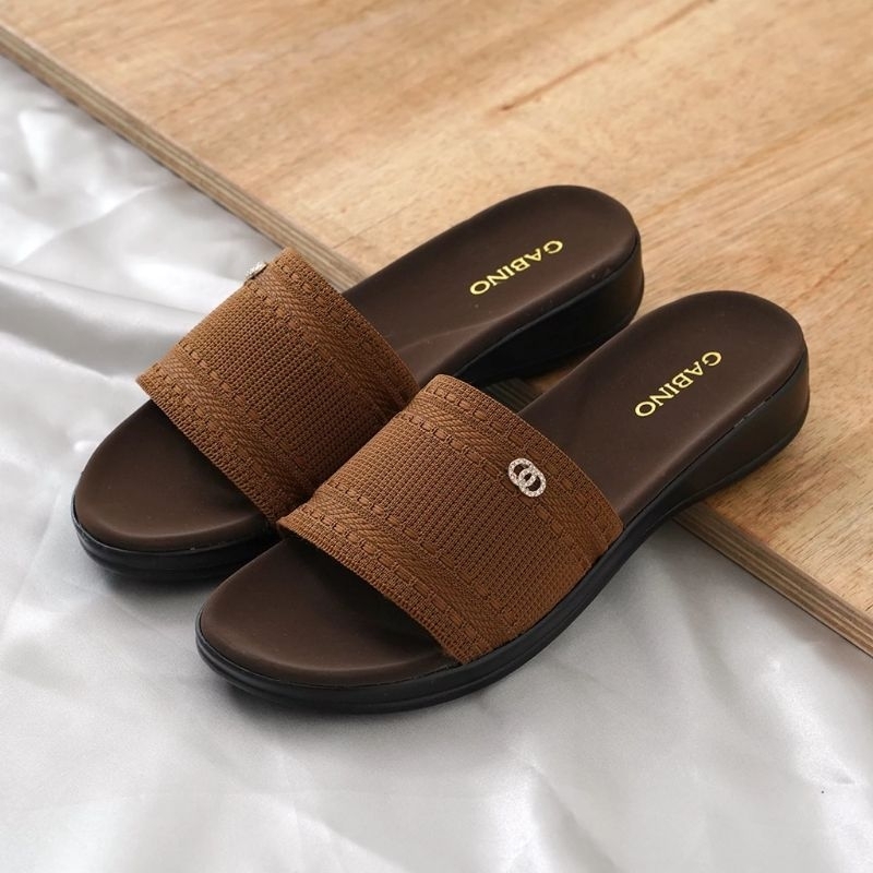 Preloved Gabino Sandal Wanita Wedges Slip On Casual