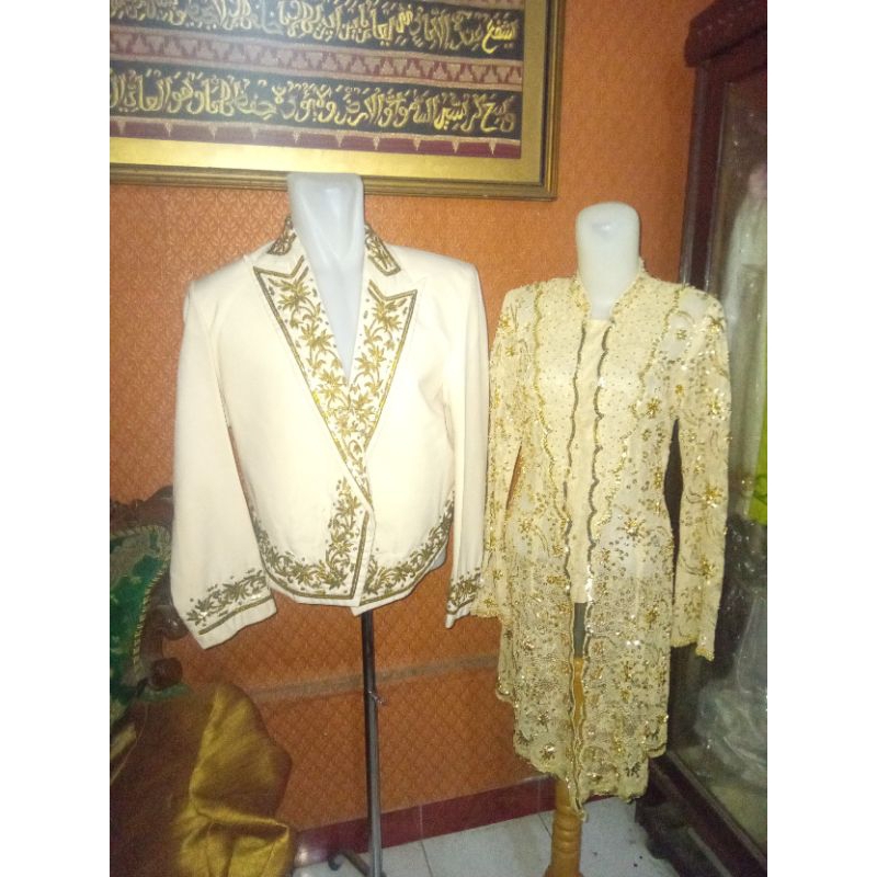 sepasang kebaya pengantin jawa gold preloved