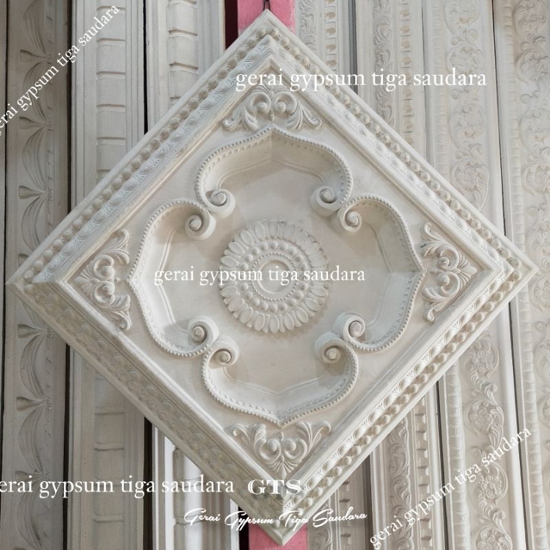Ornamen tempat lampu gypsum motif pvc 60cm - CP lampu gipsum motif pvc - Ornamen gipsum 60cm