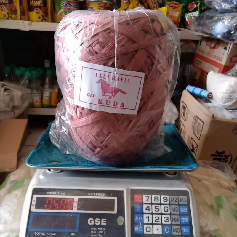 

Tali Rafia/tali rumput jepang 580 gr