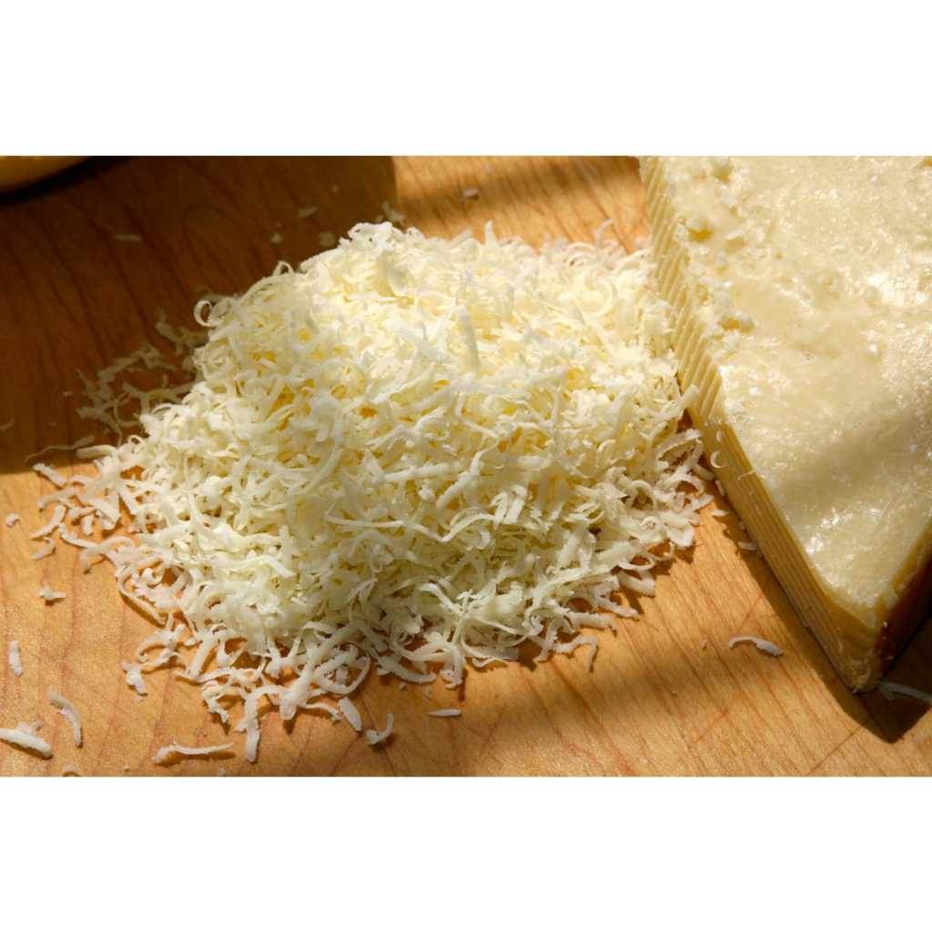 

SHREDDED PARMESAN CHEESE FONTERRA 250GR NEW ZEALAND KEJU PARUT KASAR REPACK