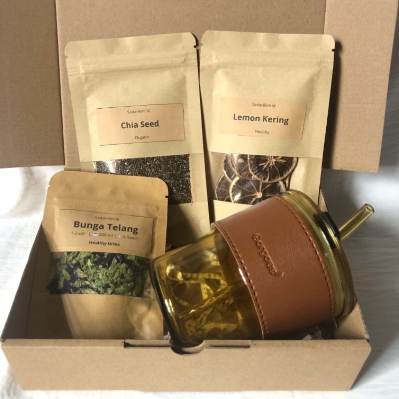 

Hampers Tea Series Hampers Aesthetic Hampers Lebaran Souvenir Less Waste Ramah Lingkungan Hampers Tisane Kado Aesthetic Hadiaqh Rustic Hampers Rustic Hampers Lebaran Set Hampers Kado Aesthetic Hampers Rustic Kado Guru Kado Hari Guru Hampers Kantor