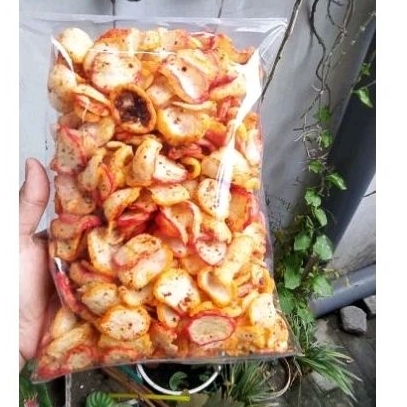 

Keripik Seblak Pedas camilan keluarga kerupuk Seblak pedas daun jeruk