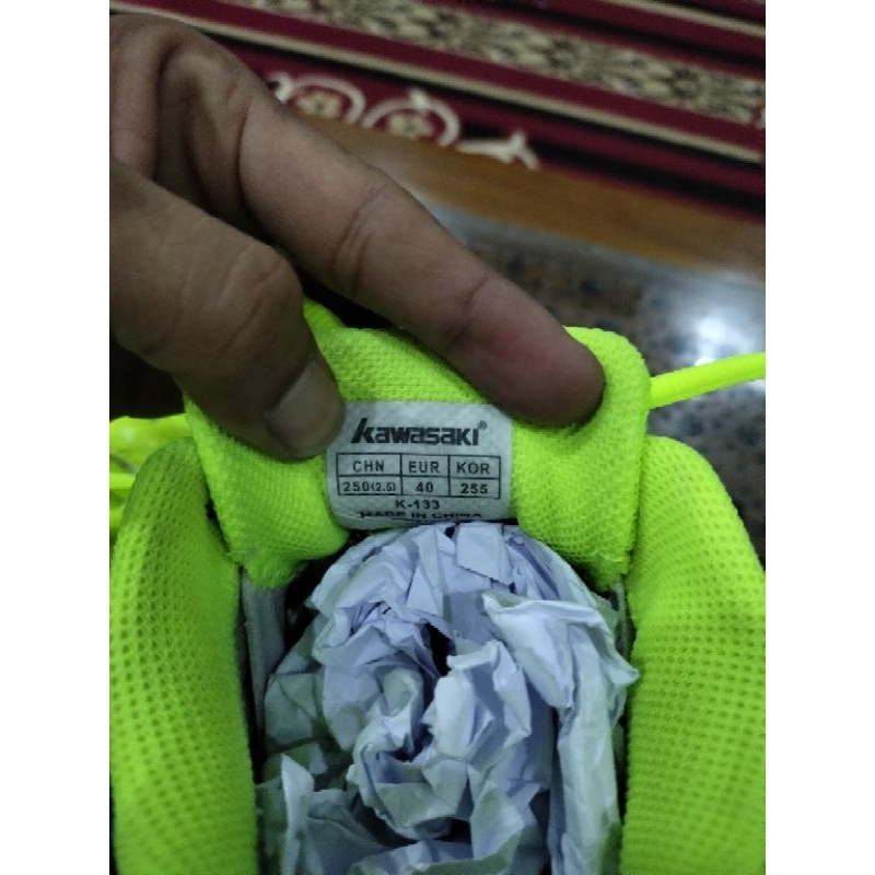 Sepatu badminton original Kawasaki