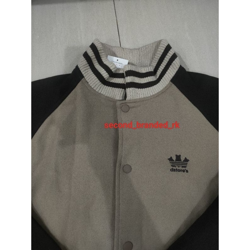 jaket varsity tebal
