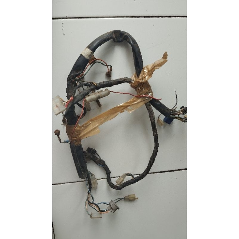 kabel body satria hiu