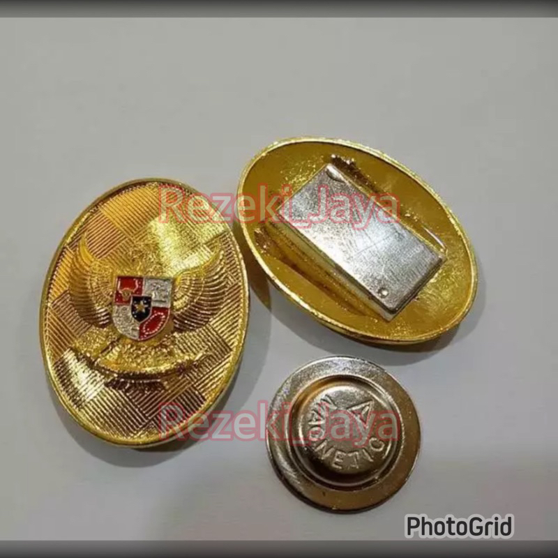 Pin Bros Pin Garuda RI Kuningan Bentuk Oval Magnet