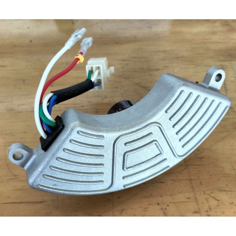 AVR Genset 5000-8000Watt (680uf)