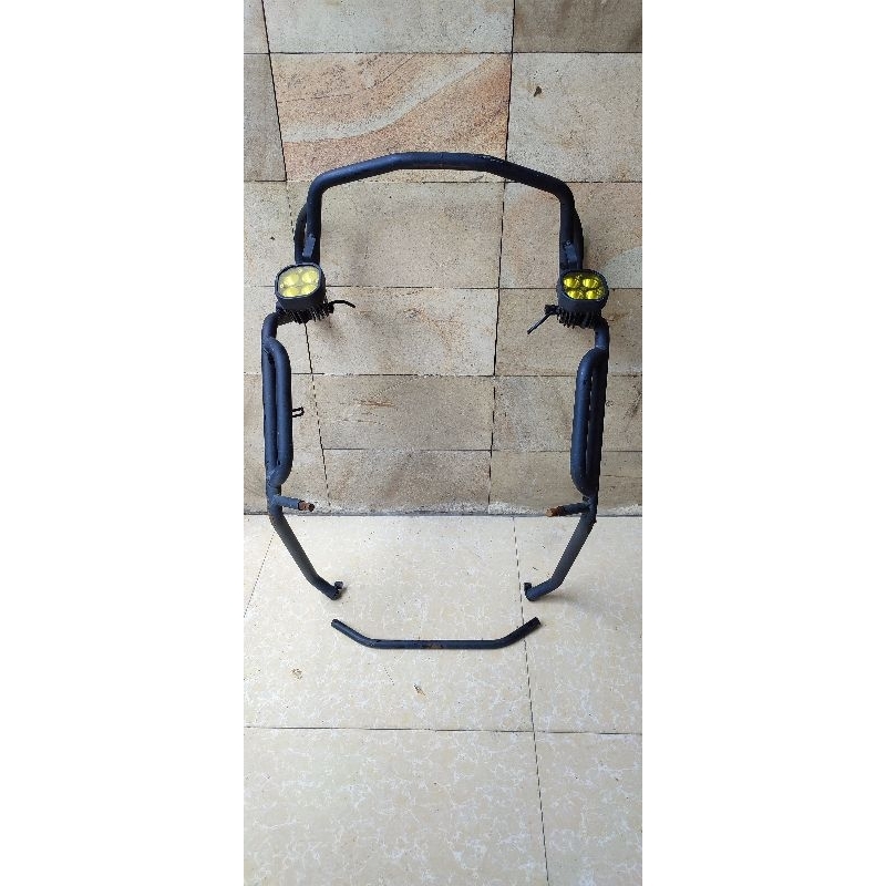 crash bar adv 150