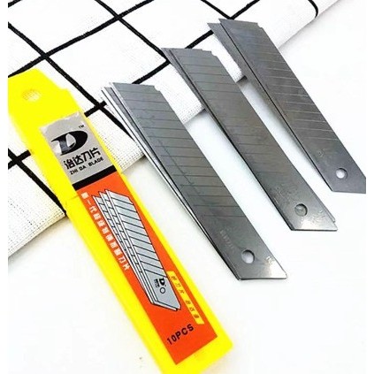 

Isi Refill Cutter L150 (isi 10) MURAH