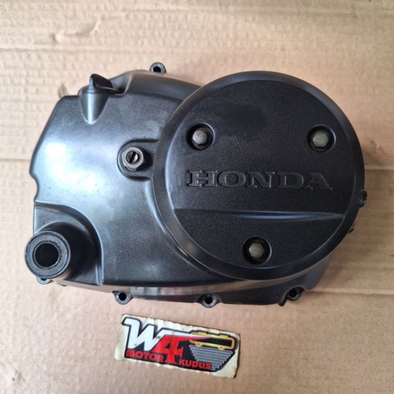 BLOK KANAN OLI SUPRA 125 KARISMA 125 ORIGINAL