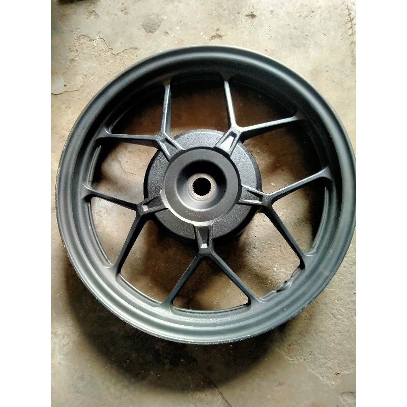 pelek belakang Vario 150 vario125 led