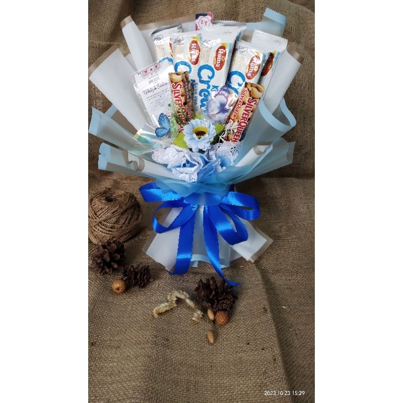 

BUCKET BUNGA / BUCKET SNACK / BUCKET HARI GURU / BUCKET HARI IBU / BUCKET HADIAH