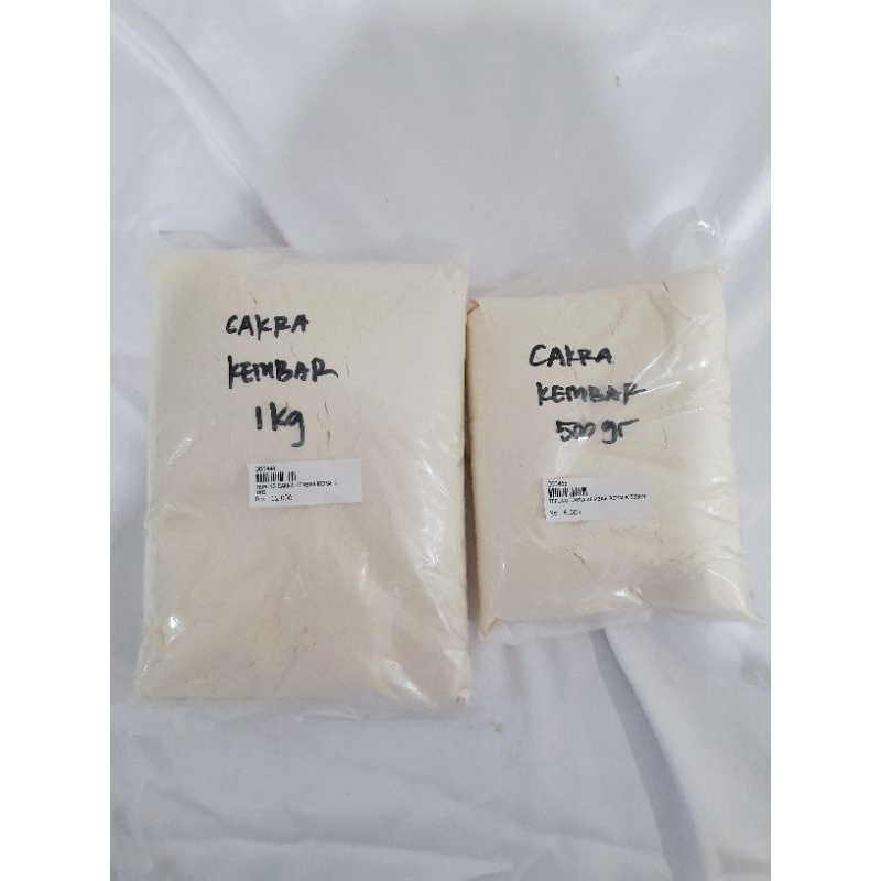 

Tepung Cakra Kembar Repack 500gr & 1KG