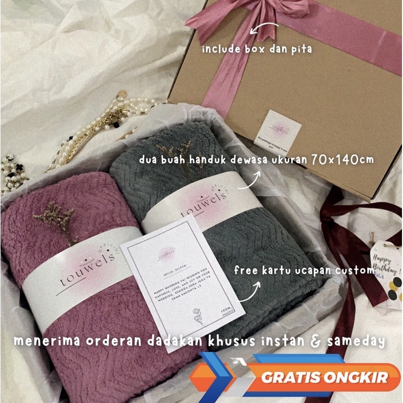 

Star Hampers Kado Souvenir Gift Set Box Handuk 7x14cm Couple Pasangan Hampers Wedding Pernikahan Paket Kado Hampers Kado Ulang Tahun Birthday Kado Anniversary Seserahan Hantaran Pernikahan Touwels Hampers Collection serbuuu