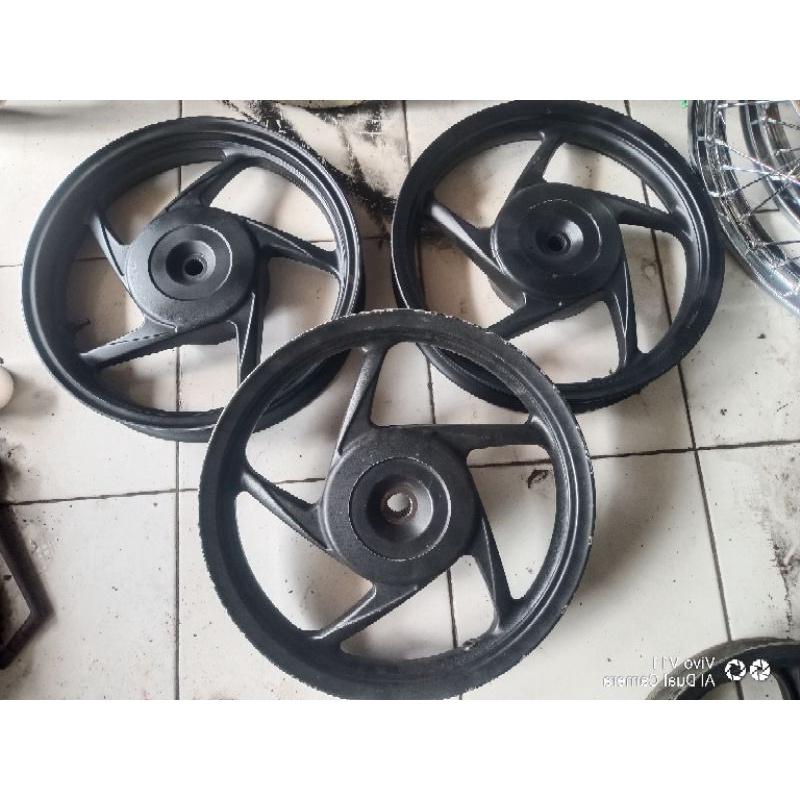 VELG BELAKANG VARIO 110 KARBU - VARIO TECHNO 110 KARBU