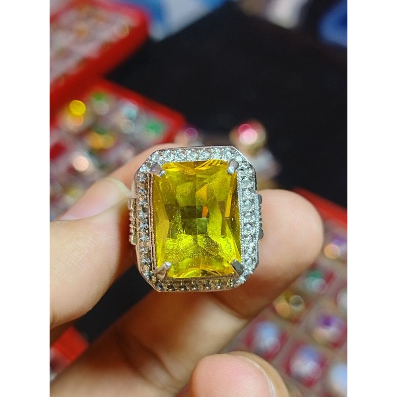 yellow topaz