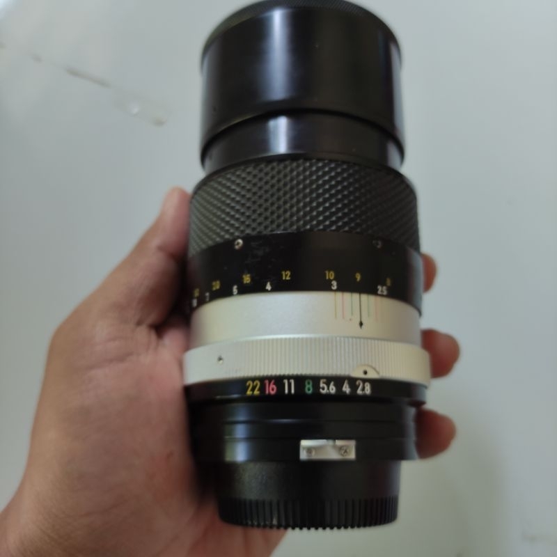Lensa tele fix nikon nikkor q 135mm f2.8 tajem bokeh