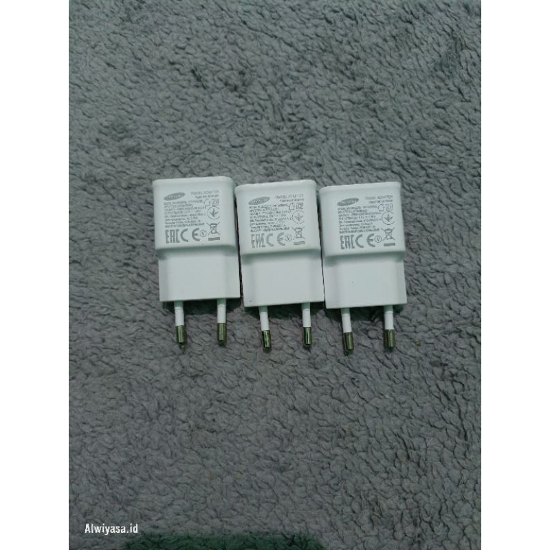 adaptor Charger cas Samsung 1.55A Original asli bekas box Hp bawaan real
