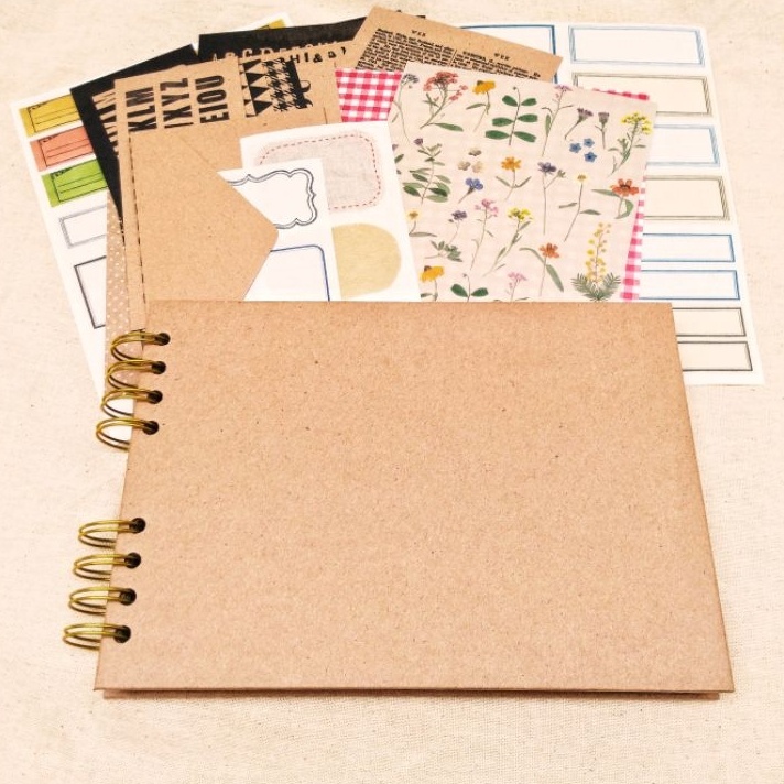 

Bayar Di Tempat Scrapbook A5 DP23 scrapbook album 21x15cm 2x14cm