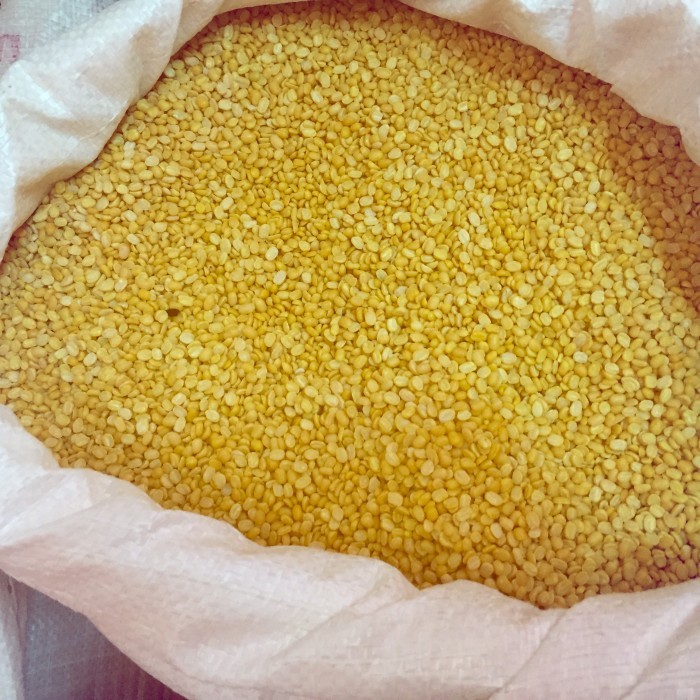 

Kacang Hijau Kupas Organik Kacang Ijo Kupas Organik Mung Beans 25 Kg / 1 Sak