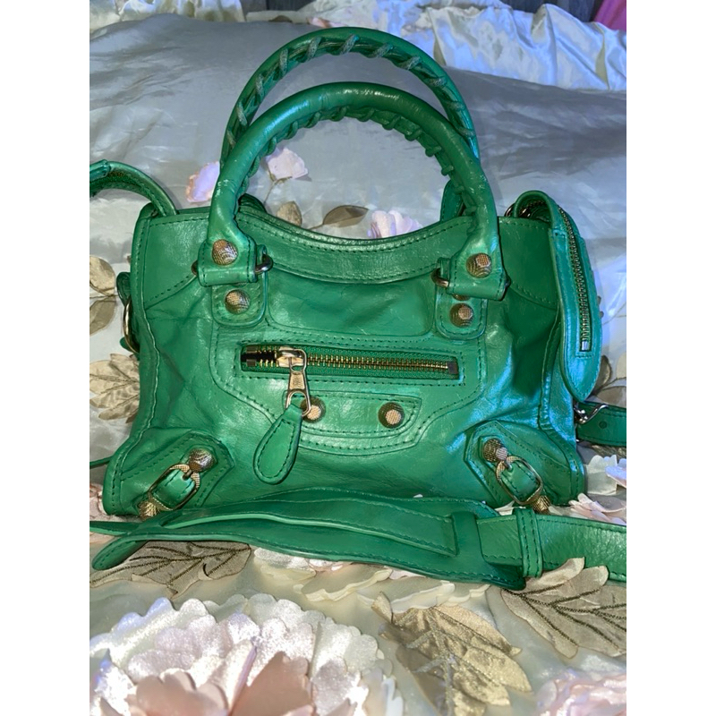 Tas Bal3nc1a9a city sling mini