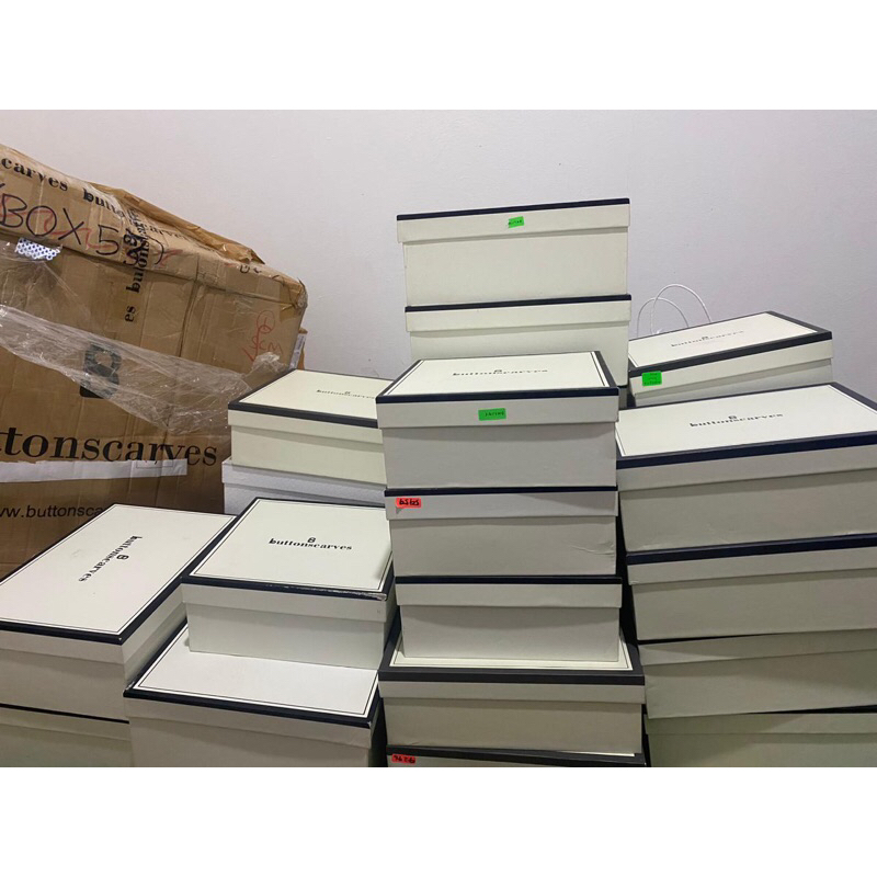 box tas Buttonscarves Ori Hold Me Bag Medium