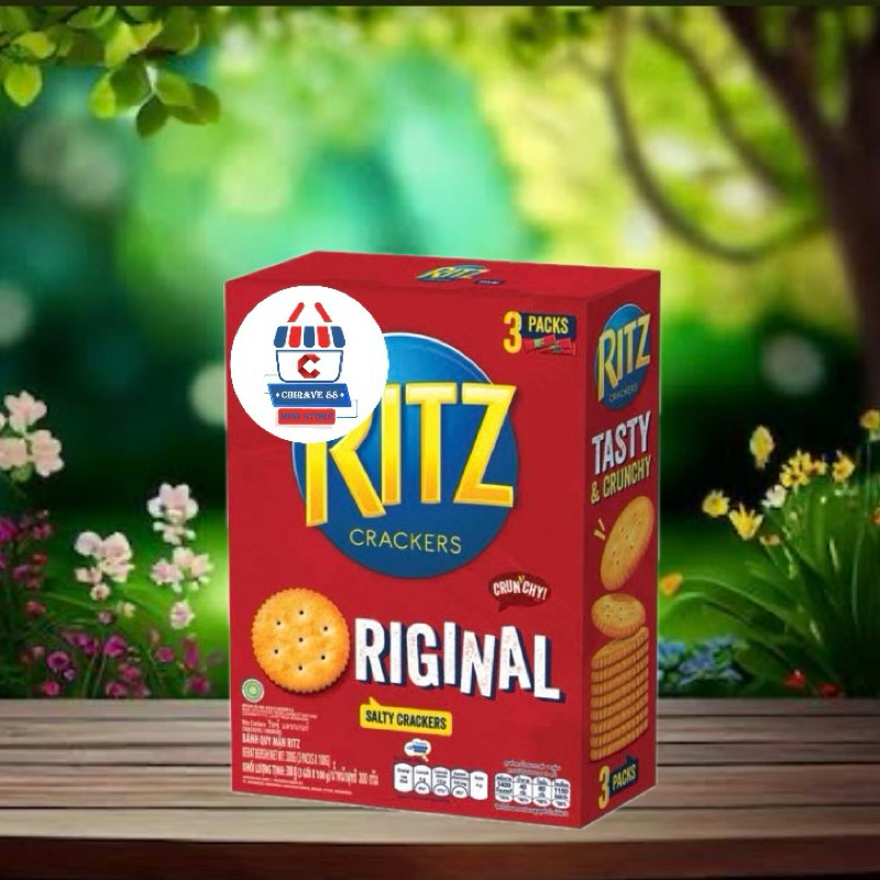 

Ritz Crackers Salty Crackers Original Crunchy! - Ritz Krekers Box 300g (3pack x 100g)