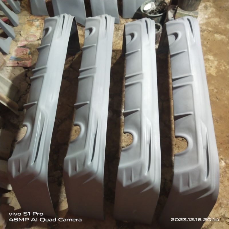 bodykit  belakang Vios model Drive 68
