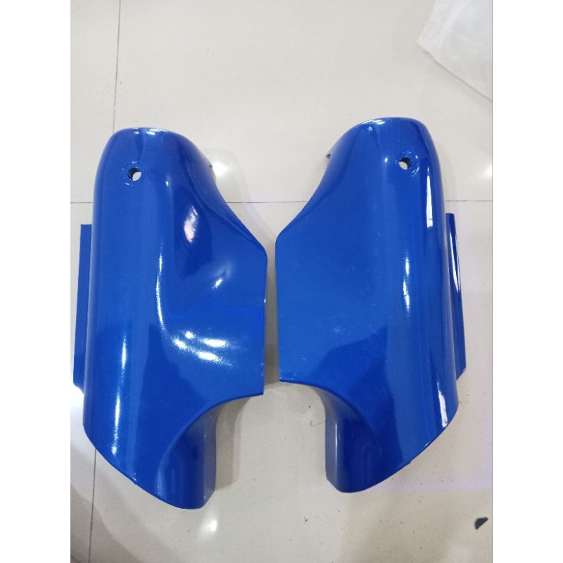 cover Kupingan Tutup Spakbor Depan Suzuki Satria 2 Tak Merk Strong