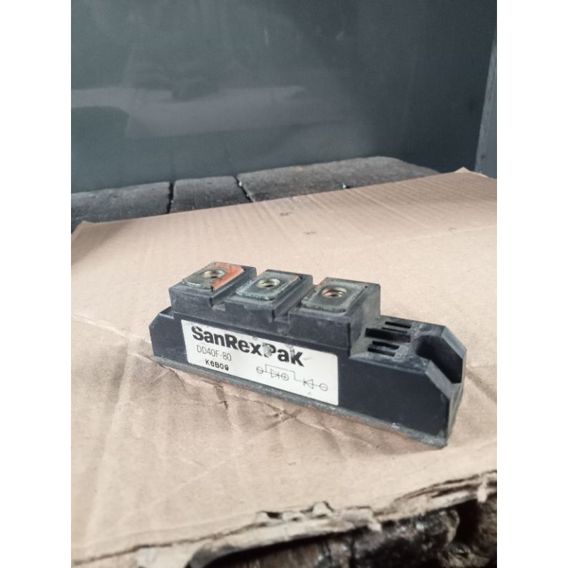 SANREK PAK dioda  modele  DD40F -  80