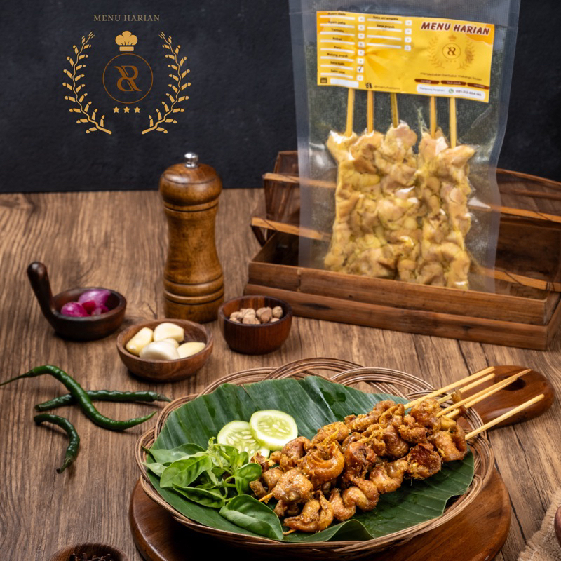 

Sate kulit ayam ungkep kuning