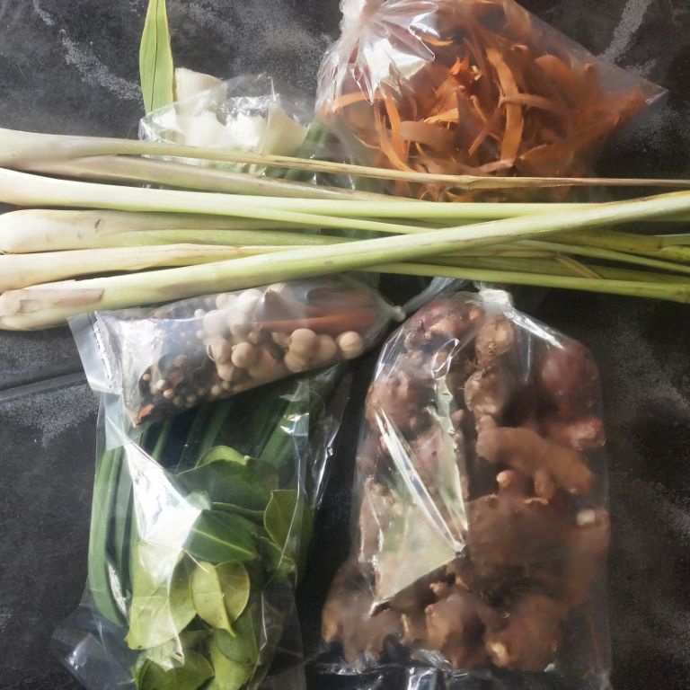 

U25 Ramuan Paket untuk 3 5 liter Bir Pletok minuman herbal menjaga daya tahan tubuh 132