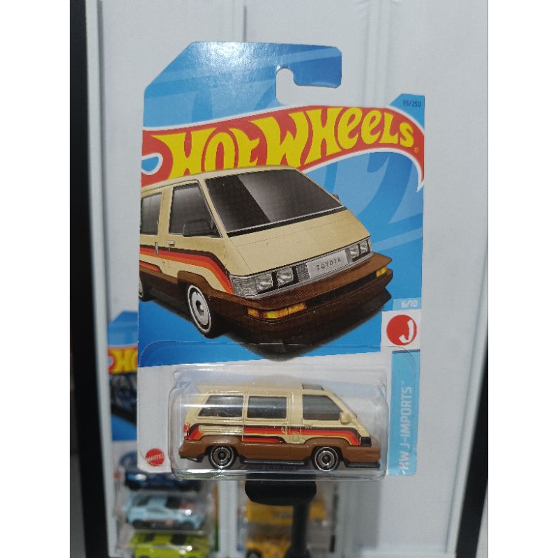 Hotwheels toyota van