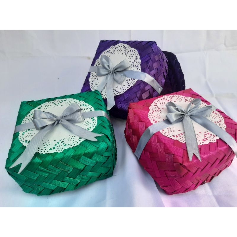 besek/besek warna/besek pita/besek hampers/besek nasi/besek cantik/besek unik/besek bambu/hampers