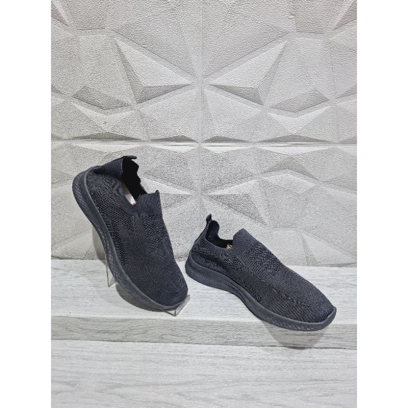 sepatu pria batavia nmr 40-44
