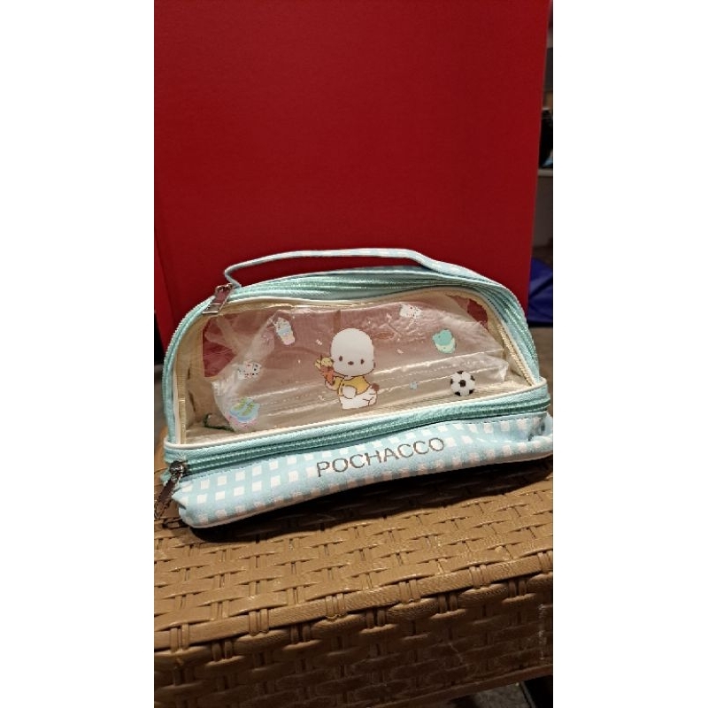 

Tempat pinsil serba guna