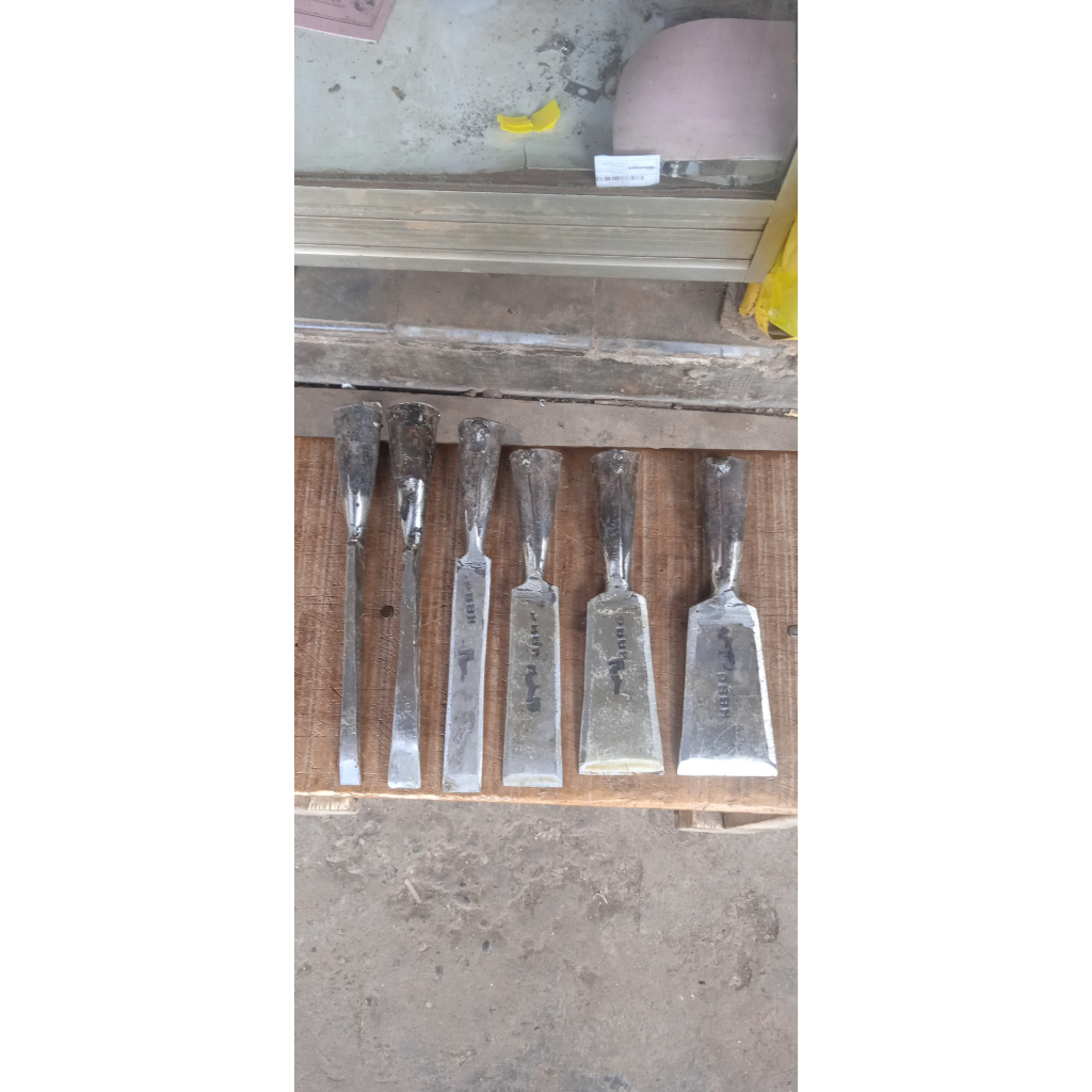 Pahat kayu gagang corong baja