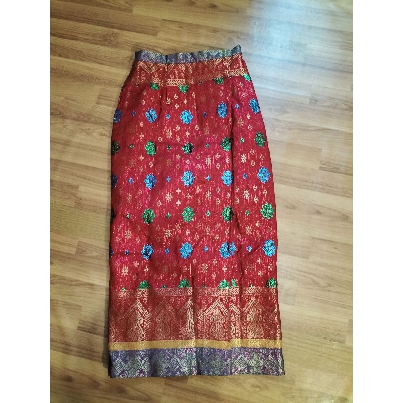 Preloved rok songket