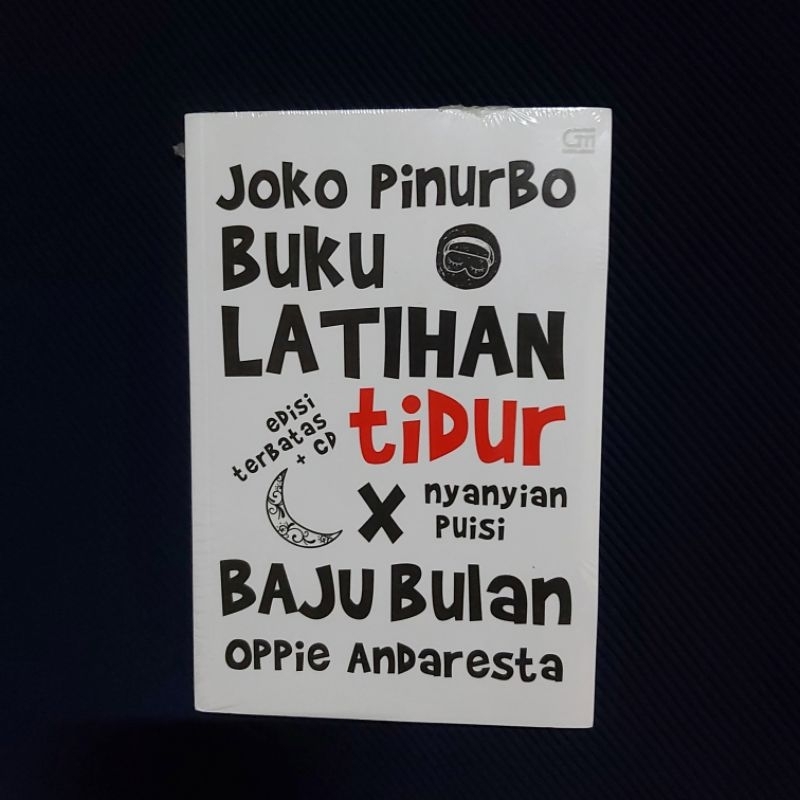 Buku Original ● Buku Latihan Tidur + Nyanyian Puisi Baju Bulan Edisi Terbatas Plus CD ■ JOKO PINURBO