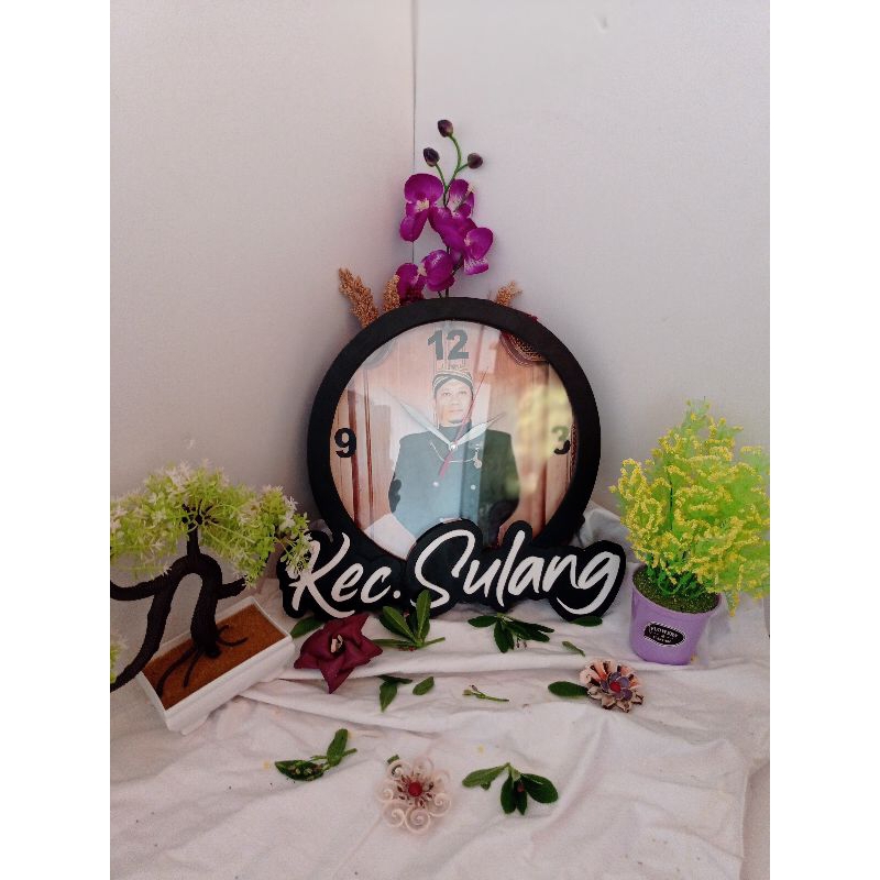 Jam dinding custom nama + foto