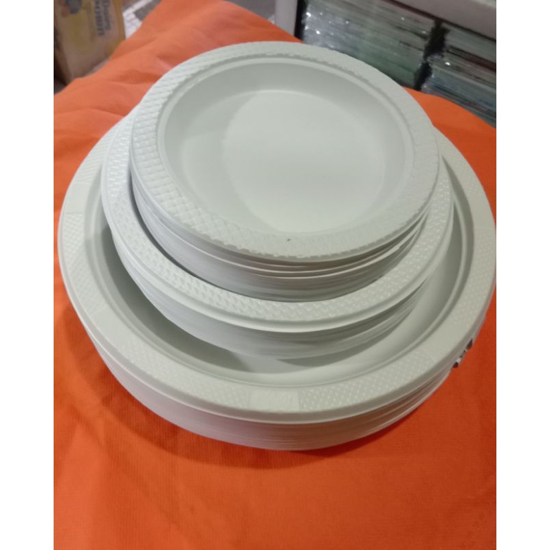 piring plastik putih susu / piring plastik acara / piring plastik putih isi 50pcs