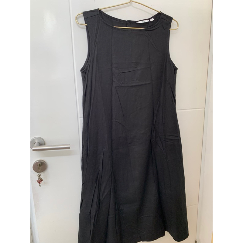 Uniqlo Linen Dress