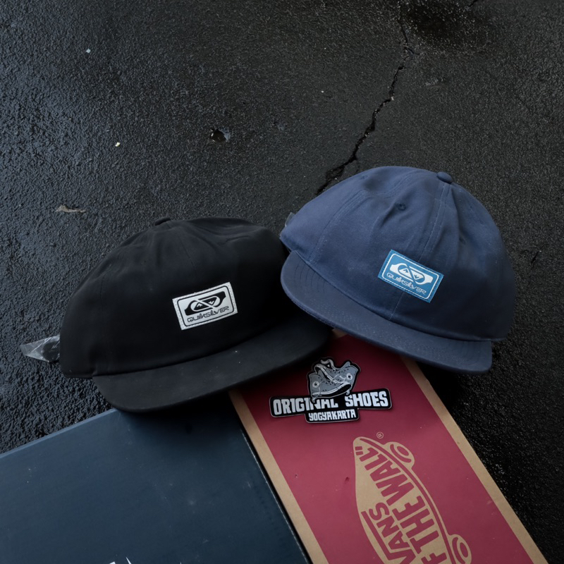 Topi snapback Quiksilver original resmi