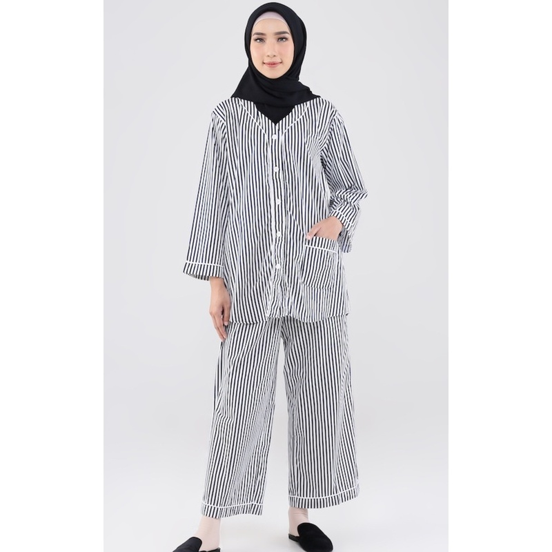 KU.LM - Seiko Stripe Pajamas Set / Setelan