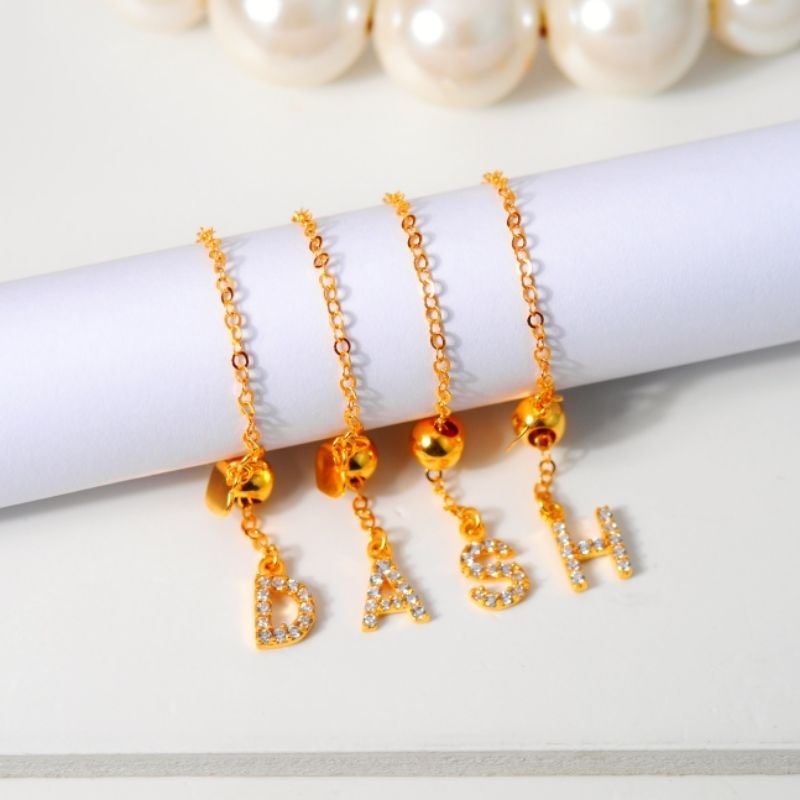 Cincin Emas Serut Huruf Mata - Toko Emas Gadjah