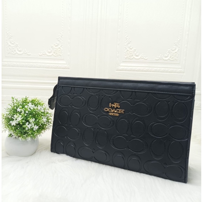 Tas Tangan Clutch Handbag Pouch merk Coach untuk Pria dan Wanita bahan premium FREE SERTIFIKAT