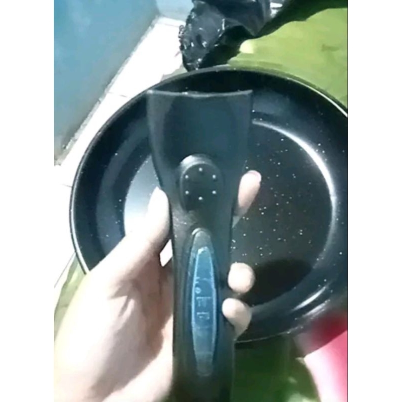 Tkis wajan batu medis anti lengket 32 cm