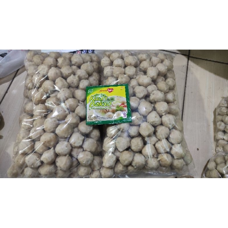 

bakso ayam premium ukuran sedang